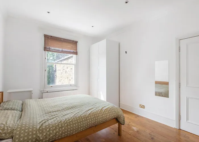 Quaint Homes In Chelsea